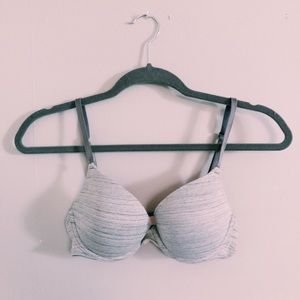 PINK wear everywhere bra